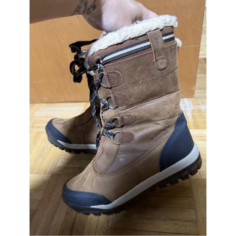 Bearpaw Waterproof Mid Calf Snowboots Women's Size 7